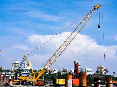 南亞踏浪 | 徐工助力印度最長跨海大橋加速建設(shè)